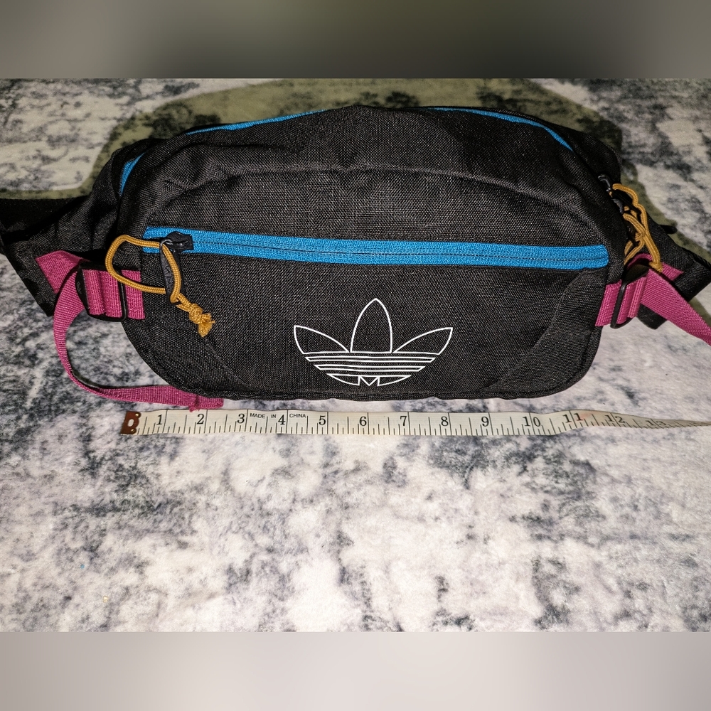 Adidas | Crossbody Utility Bag | Retro Fanny Pack